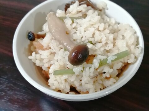 山菜の炊き込みご飯